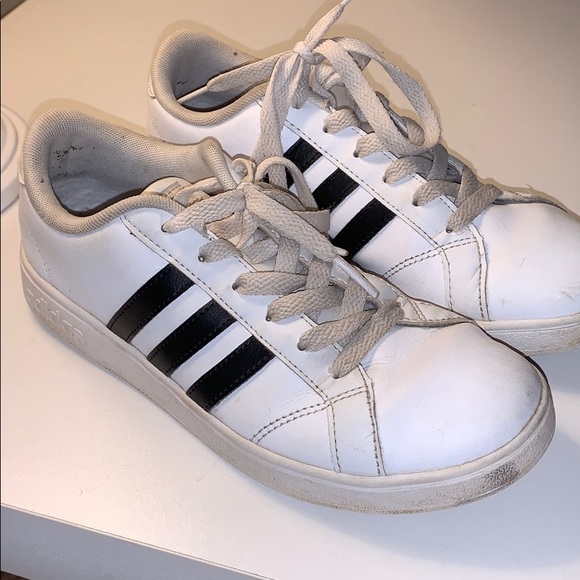 Adidas sneakers - Picture 3 of 5